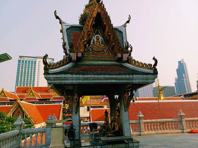 泰國曼谷市中心老城區唐人街歷史古跡寺廟一日遊行程，體驗泰國暹羅文化藝術風格寺廟建築，適合打卡拍照📸