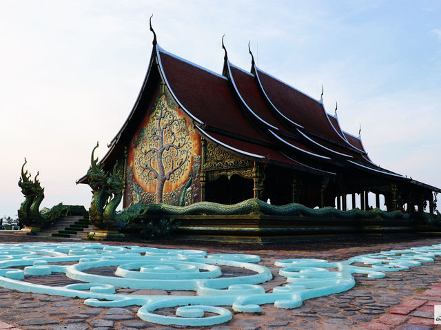 วัดสิรินธรวรารามภูพร้าว