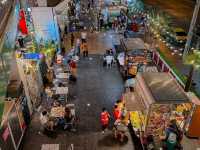 🏬 ตึกแดง Chatuchak – แหล่งช้อปวินเทจ  🛍️🔥
