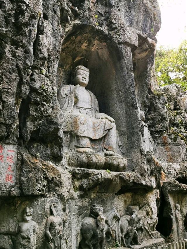 A Tranquil Escape: Exploring the Ling Yin Temple in Hangzhou