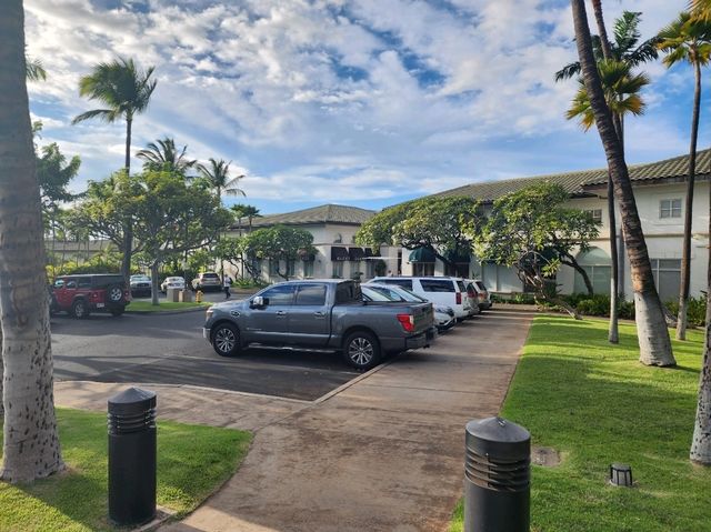 [🇺🇸マウイ島] 高級感とリゾート感が融合する、The Shops at Waileaでのショッピングタイム