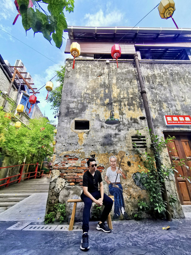 Hidden Between Walls—KL’s Most Photogenic Alley