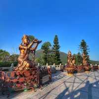 A Majestic Encounter with Tian Tan Buddha