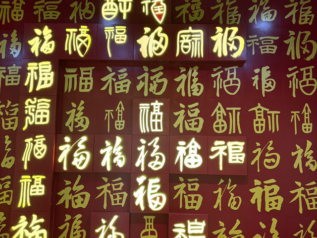 Wandering Through Time: A Day in Yongqingfang, Guangzhou