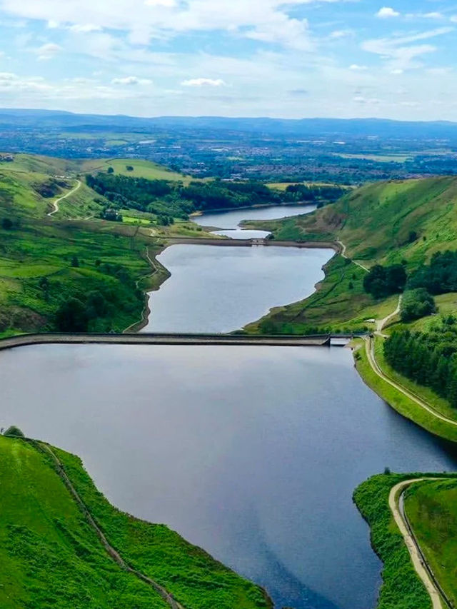 Greenbooth Reservoir – A Hidden Gem for Hiking Near Manchester 🌄