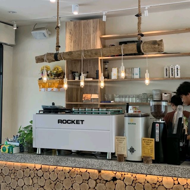 Good breakfast sets and drink options