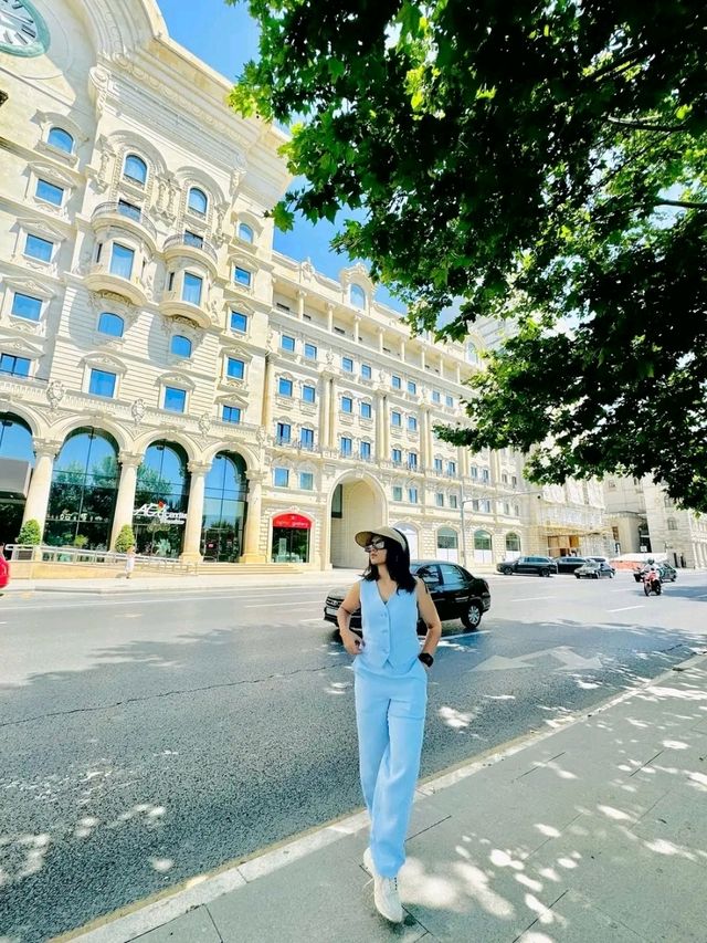Title: Baku – The Flame of the Caspian
