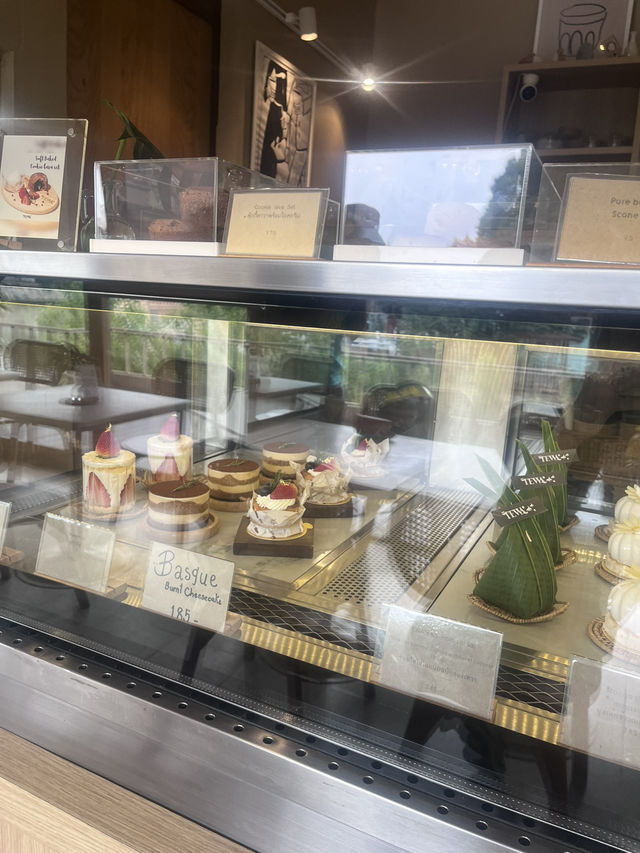 【アユタヤ】アユタヤ駅すぐ近く🚃お洒落なカフェ☕️TEWA cafe