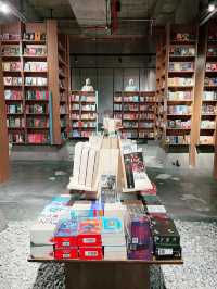 Aesthetic Escape: BookXcess at MyTOWN