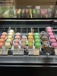 더레어🎀연남본점 홍대 연남동 마카롱 디저트 맛집
