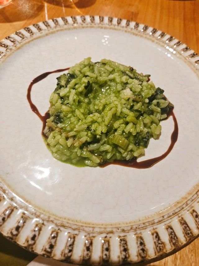 Refined Flavours and Thoughtful Curation at MOKE