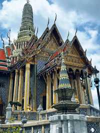 Bangkok Riverside affordable accommodation 