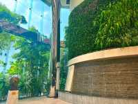 พานั่งเล่นที่ The terrace at Sindhorn