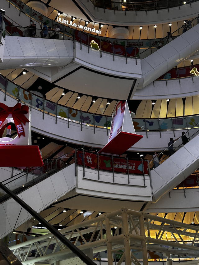 CentralWorld is one of the largest and most popular shopping malls in Bangkok,