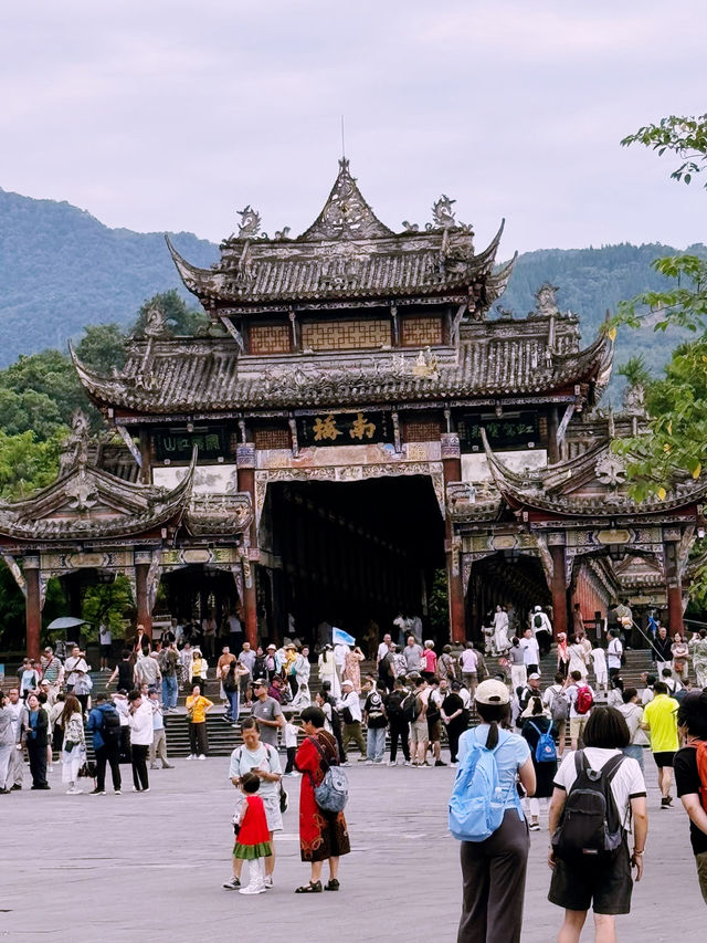 🌊 Dujiangyan Summer Survival Guide