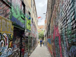 Ghent's Graffiti Street: A Canvas of Ever-Changing Art! 🇧🇪🎨