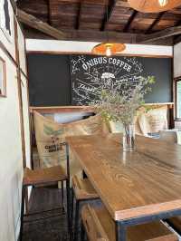 Onibus Coffee Japan, Minimalist Charm Meets Specialty Roasting