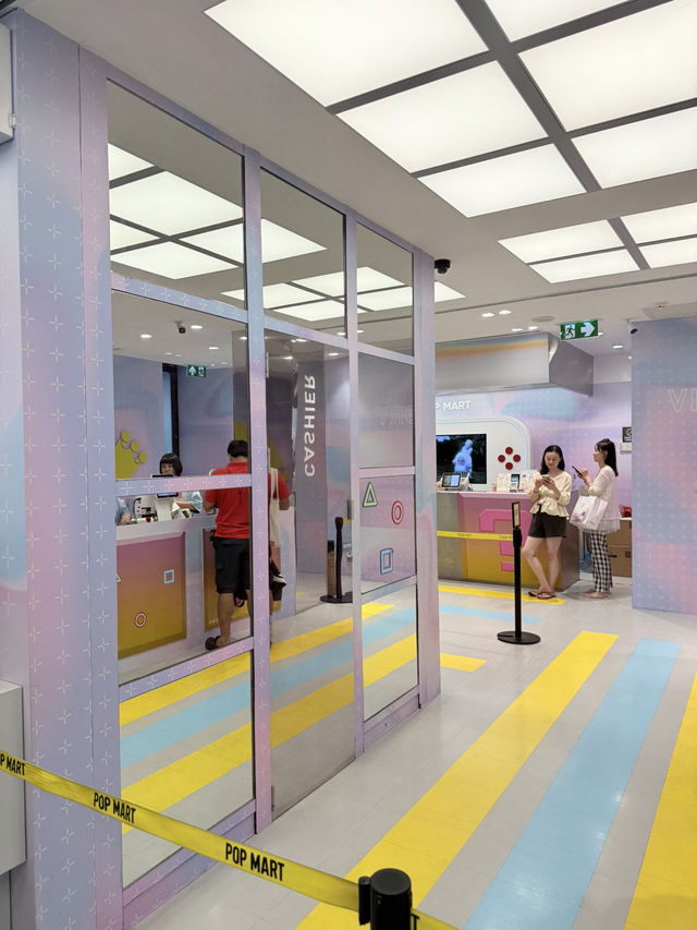 ร้าน POP MART สาขาสยามสแควร์