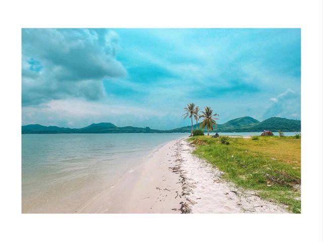 🏝️​ พักผ่อนหรูบนเกาะสวรรค์ 🌴