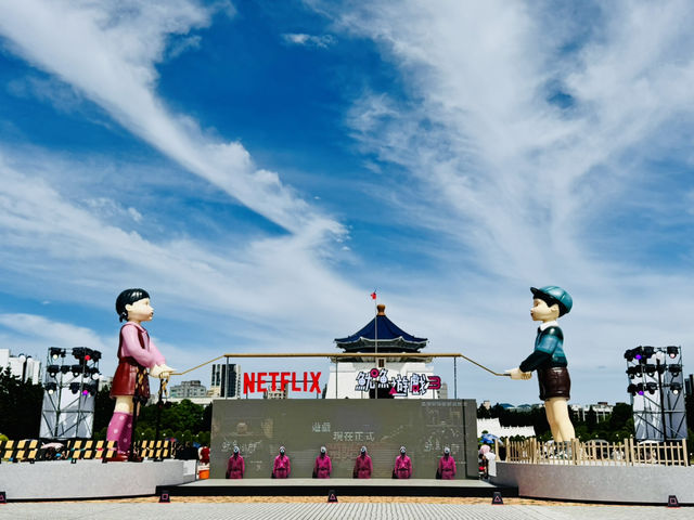 Face the Doll: Squid Game Pop-Up at CKS 