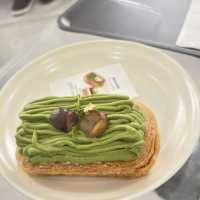 Brouke Cafe 