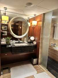 Mandarin Oriental Hong Kong, Timeless Luxury in the Heart of Central