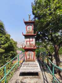 一級歷史建築的青山寺