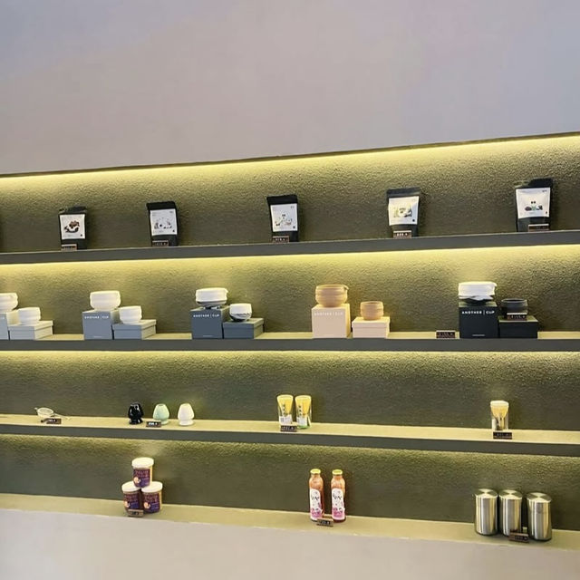 Warden Matcha Bar & Space 🍵🏠 คาเฟ่มัทฉะสุดชิคในน