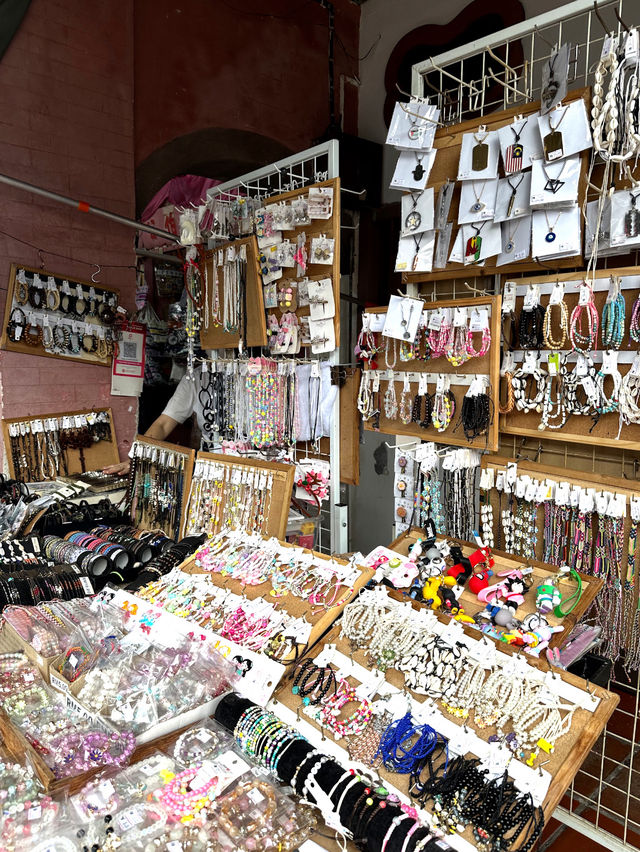 Souvenir Hunt Mode: Penang Edition 