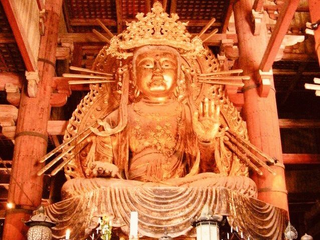 Summer Visit to Tōdai-ji Temple (東大寺) – A Majestic Encounter in Nara** 🏯🦌
