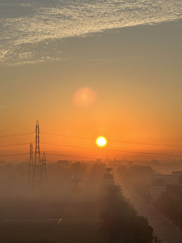 Dawn Raid: Balloons Over Pharaoh’s Bones