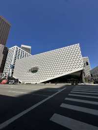The Broad 布洛德博物館 | 洛杉磯當代藝術新地標 🎨
