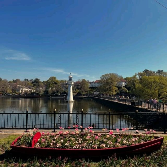 A Lovely Day at Roath Park Peaceful, Beautiful, and Relaxing. We had a really enjoyable time