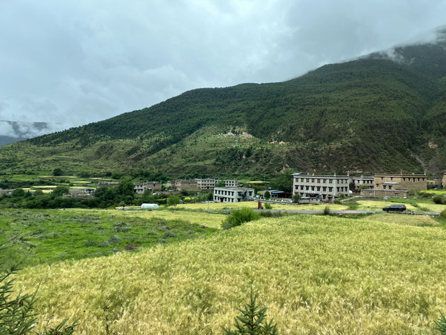  🏔️ Escape to the Last Shangri-La — Daocheng Yading (稻城亚丁)