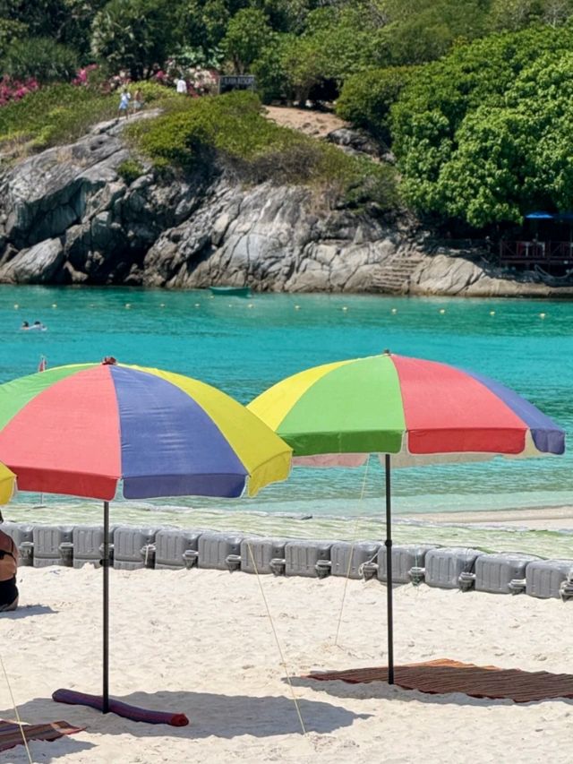 🇹🇭✨ Phi Phi Island Cruise – Your Slice of Thai Paradise!