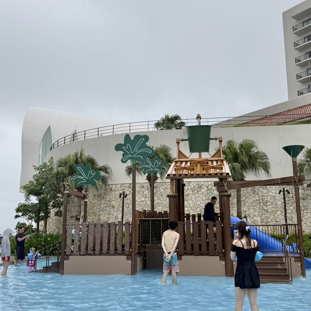 沖縄✨️琉球ホテル&リゾート名城ビーチのプール 沖縄✨️琉球ホテル&リゾート名城ビーチのプール
