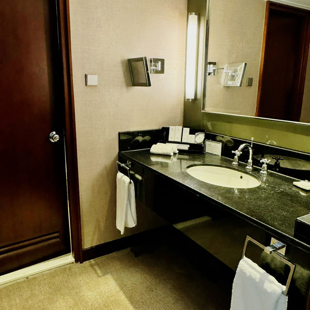 Harbor Elegance, Timeless Journey