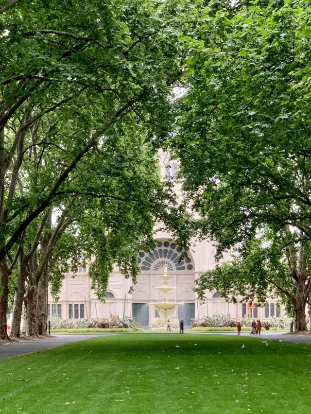 Carlton Gardens – Melbourne, Australia