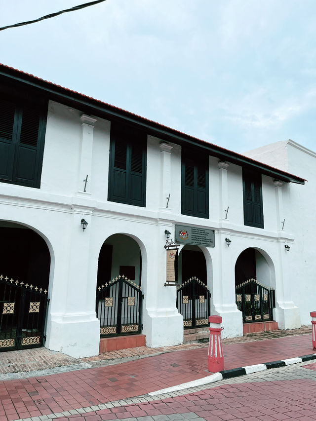 Discover History at Melaka UMNO Museum: A Must-Visit Insta Spot 