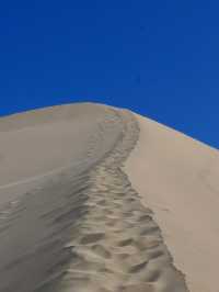 Giant Sand Dunes – Nature’s Majestic Playground in New Zealand