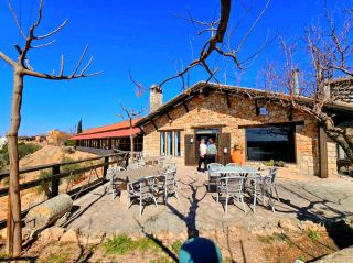 The mysterious castle scene of Hukar Fort 🌄