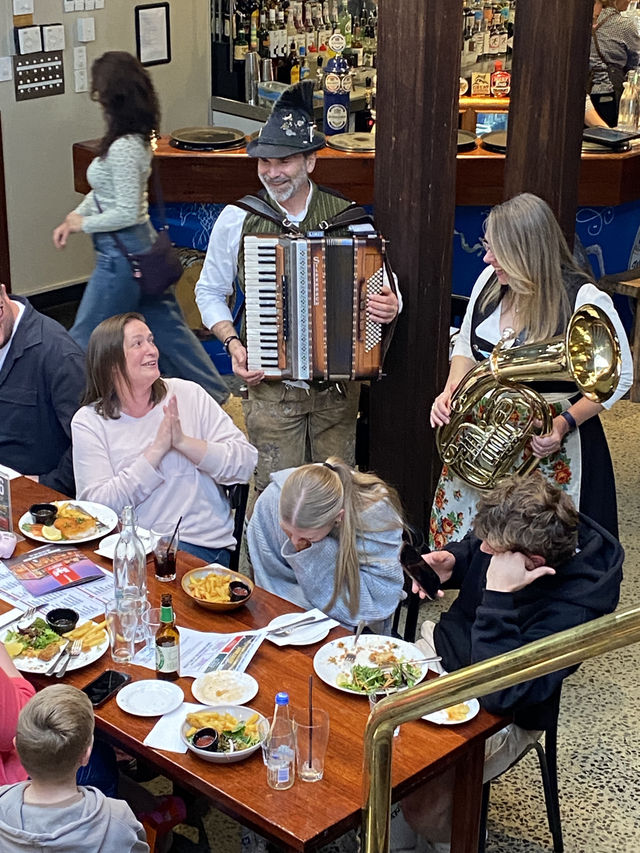 Hahndorf に行ったらGerman Arms restaurant 