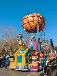 🎉 “Parade of Smiles: The Cartoon Celebration at Universal Studios Beijing”