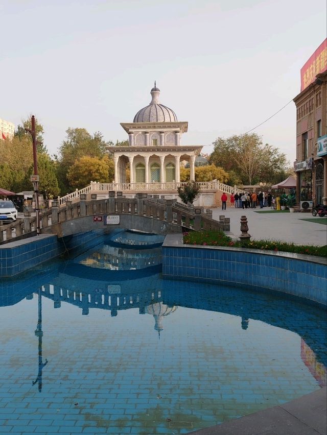 Amannishah Royal Memorial Mausoleum: An Exotic Ambiance