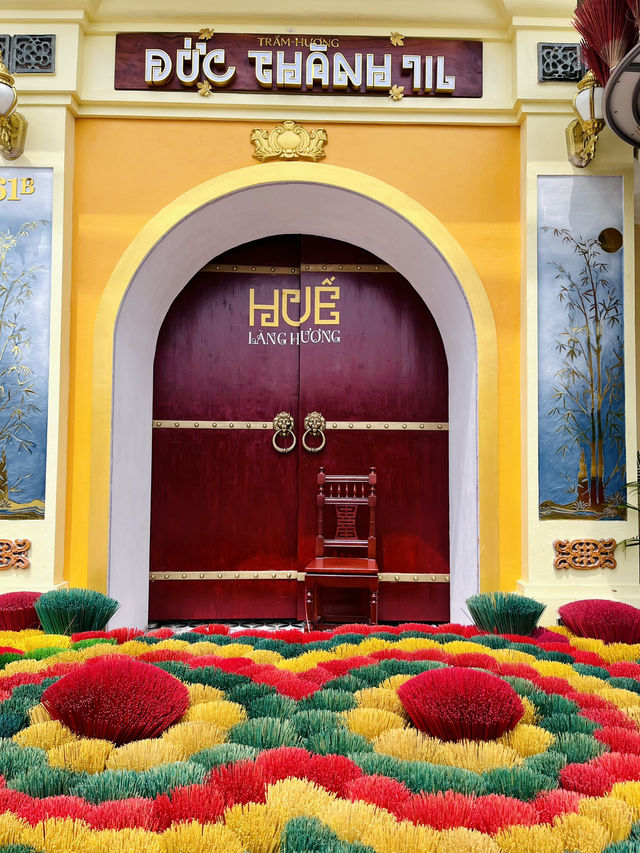 Chasing colors in Huế, Vietnam 🎨🇻🇳