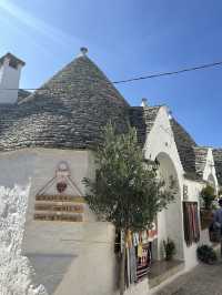 🏡 蘑菇村 Alberobello｜聯合國文化遺產 童話小鎮必打卡