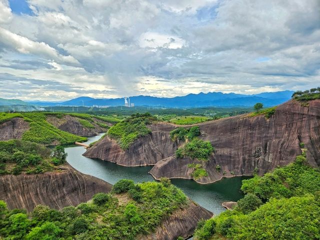 蹒跚小旅人在高椅嶺的龍脊上漫步,去板梁古村做一場明清夢 蹒跚小旅人在高椅嶺的龍脊上漫步,去板梁古村做一場明清夢