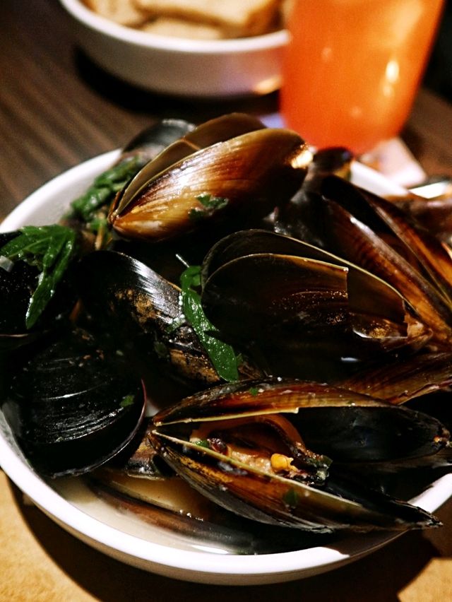 大坑暗黑浪漫西餐廳🍷 大坑暗黑浪漫西餐廳🍷