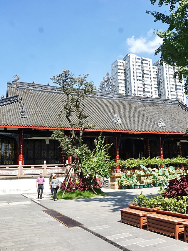 🛕 วัดต้าสือวัดใหญ่กลางเมืองเฉิงตู 