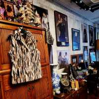 罅縫中的西伯利亞皮草大廈和Chocolux📸